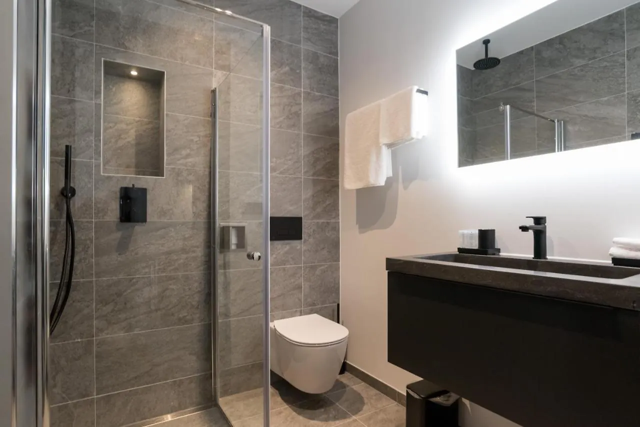 Midtown Hotel Rotterdam 0*,
