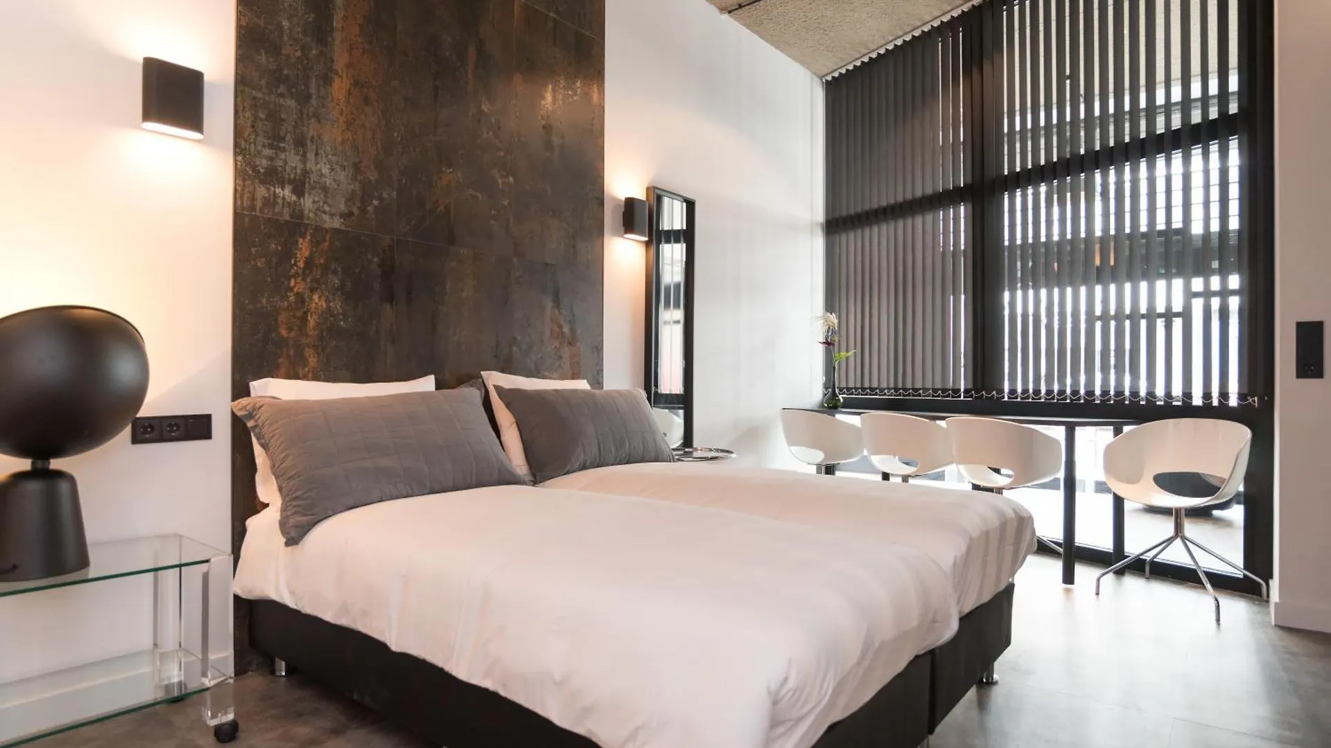 Midtown Hotel Rotterdam location